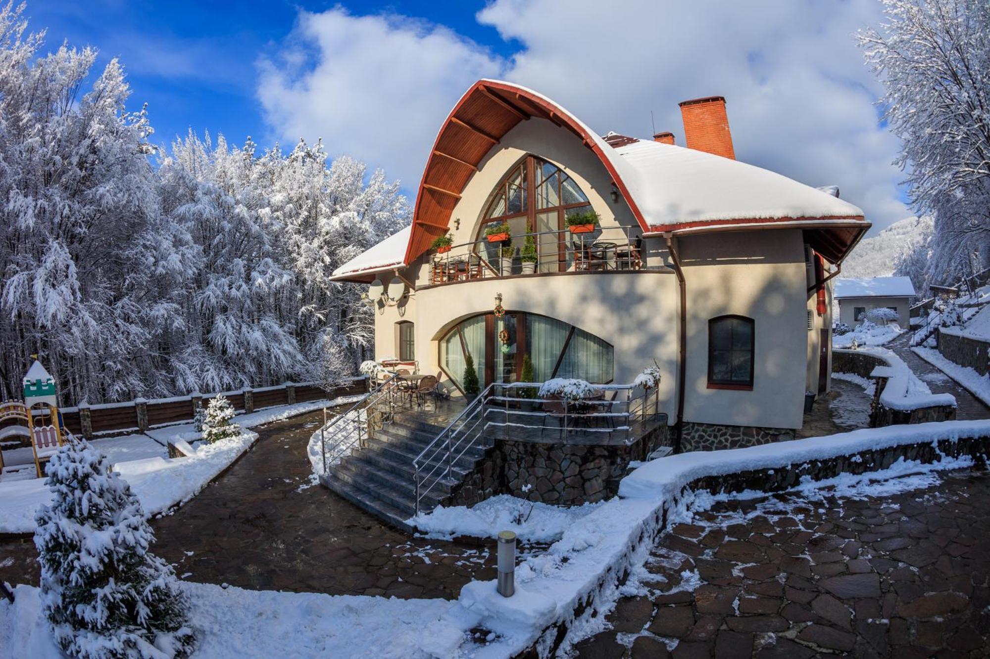 Villa Kvitka Svalyava Exterior photo